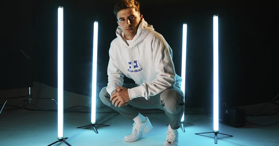Mason Mount signs as Combat Gaming ambassador